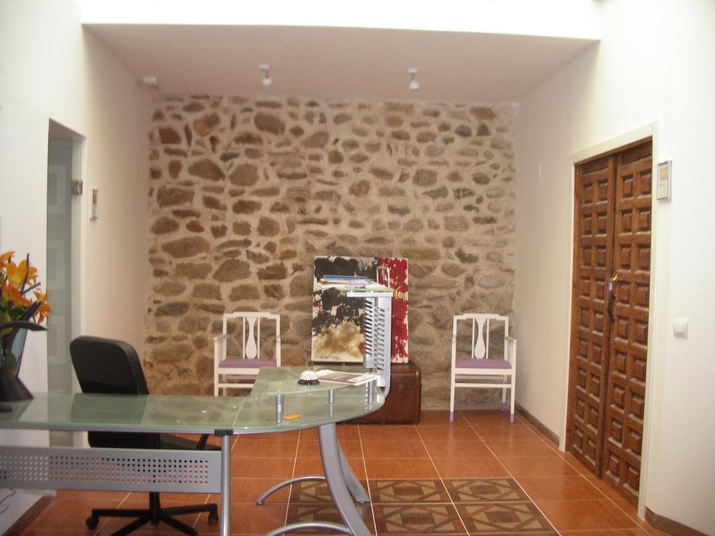 Hostel El Castillo Aninon Extérieur photo